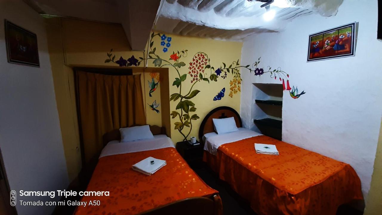 Hostal Sambleno Cusco Piero Suite Bagian luar foto
