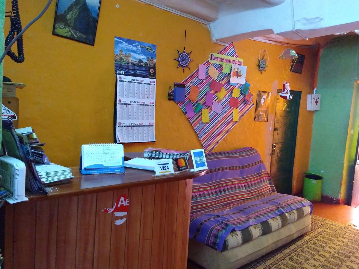 Hostal Sambleno Cusco Piero Suite Bagian luar foto