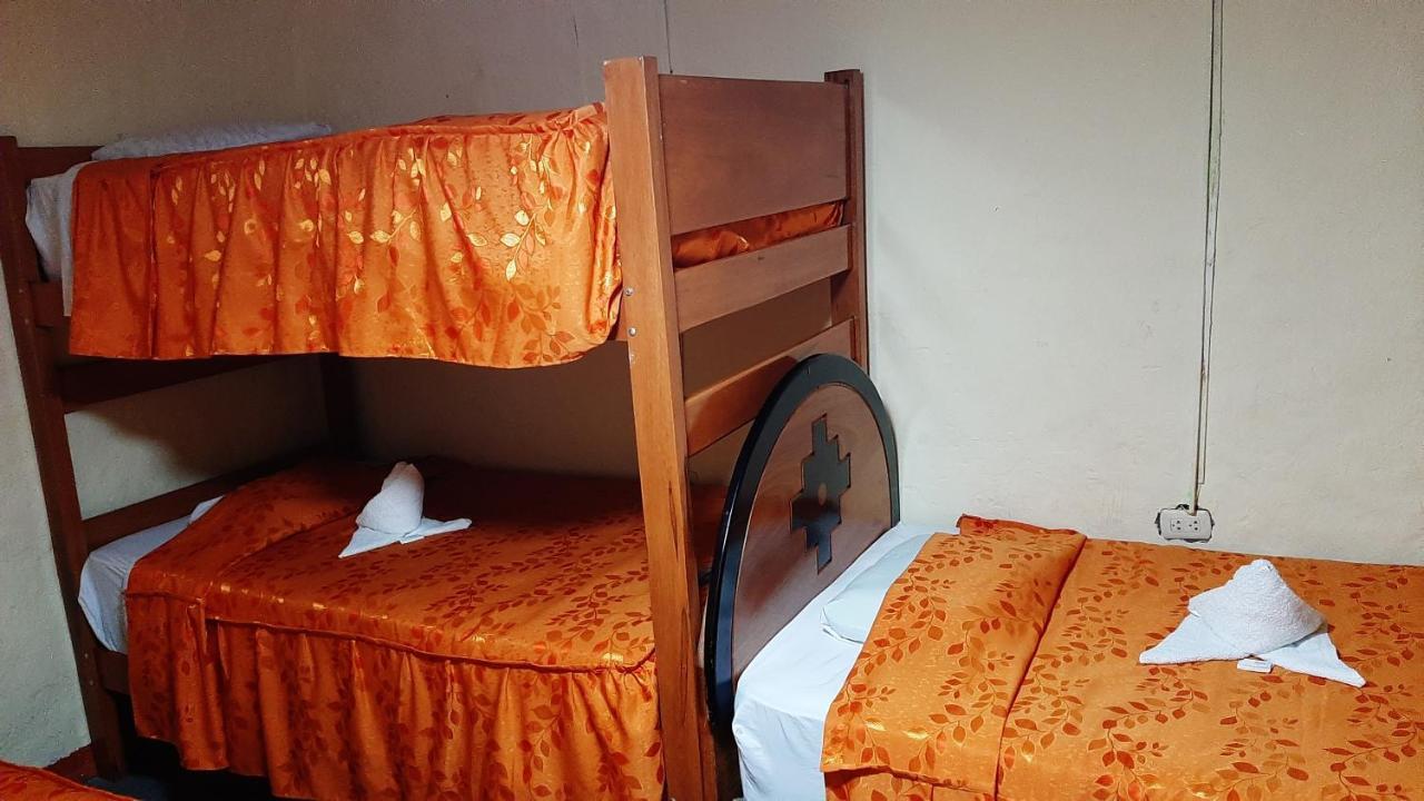 Hostal Sambleno Cusco Piero Suite Bagian luar foto