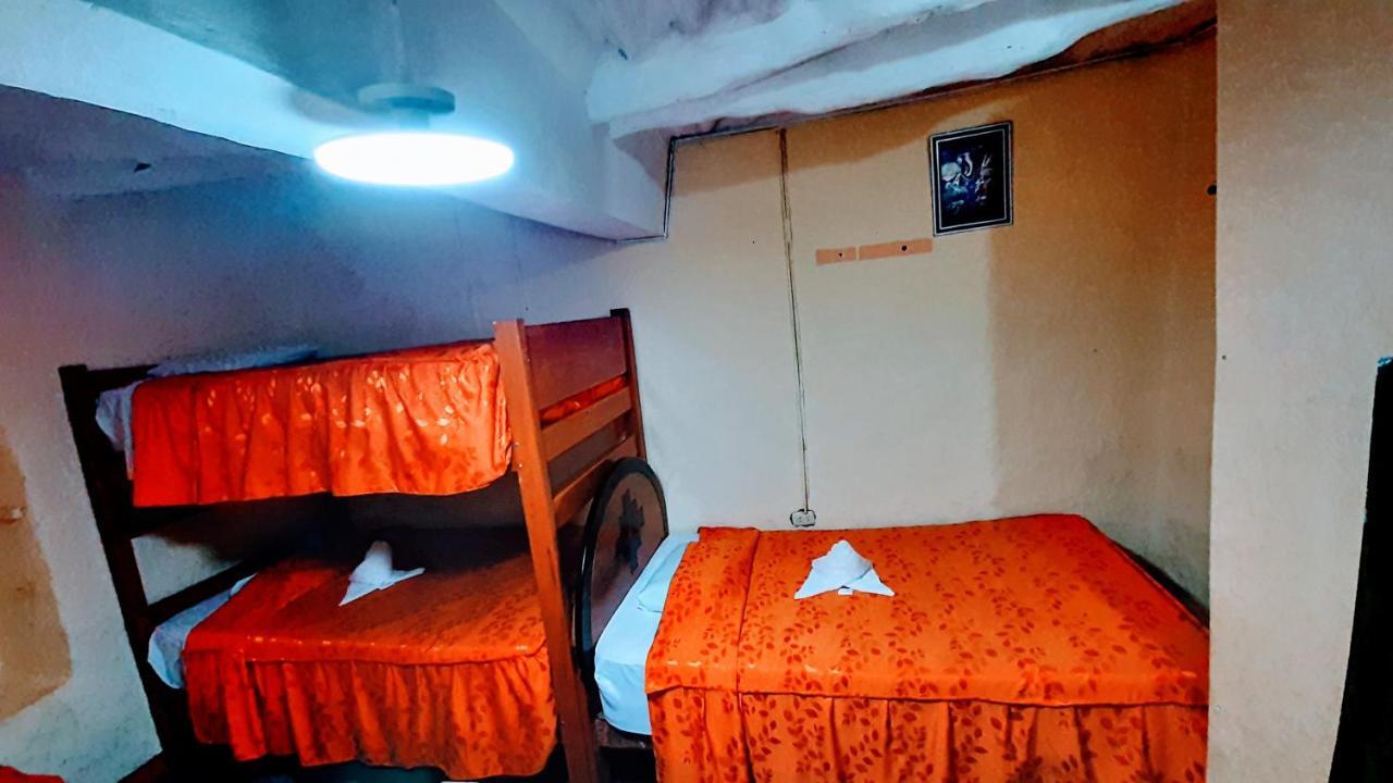 Hostal Sambleno Cusco Piero Suite Bagian luar foto